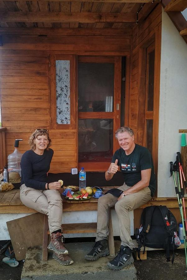 Family Rinjani Bungalow Sajang ภายนอก รูปภาพ