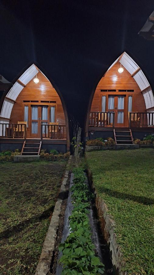 Family Rinjani Bungalow Sajang ภายนอก รูปภาพ