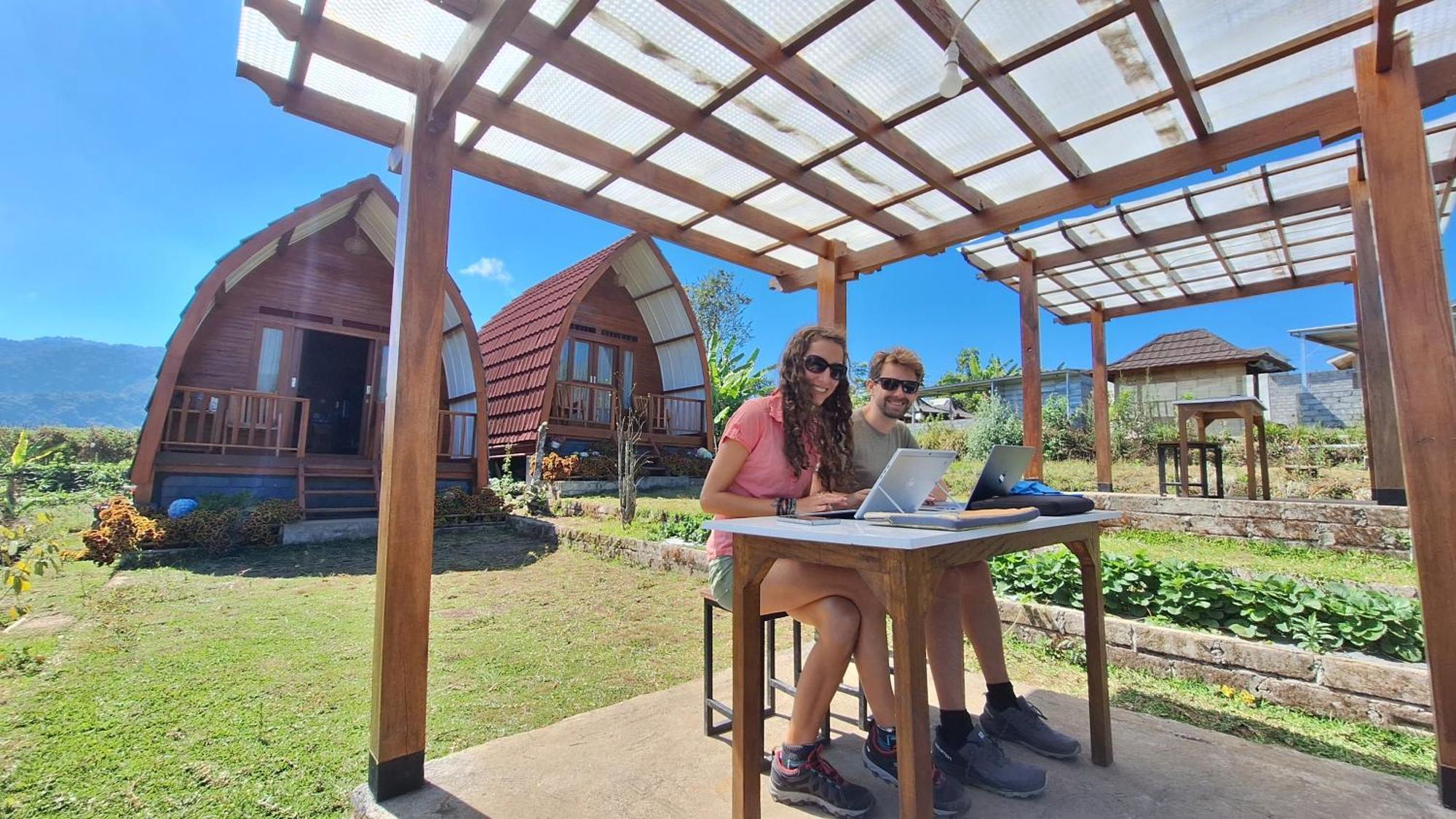 Family Rinjani Bungalow Sajang ภายนอก รูปภาพ